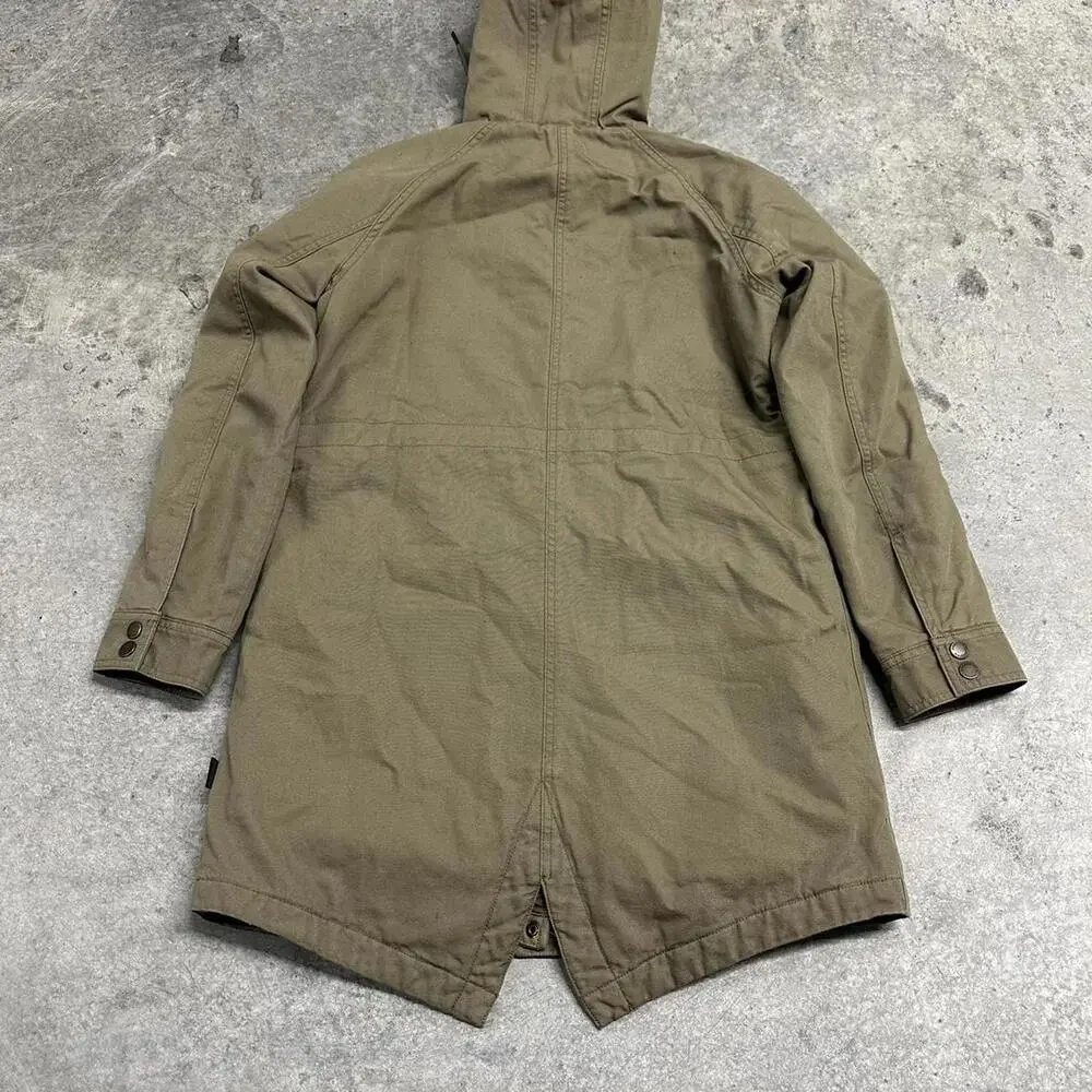 Patagonia Blanket Lined Fishtail Parka Jacket - Picture 4 of 6